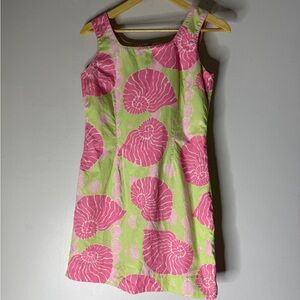 Lilly Pulitzer Shift Dress Green and Pink Shell Print Cotton Mini Shift Size 6